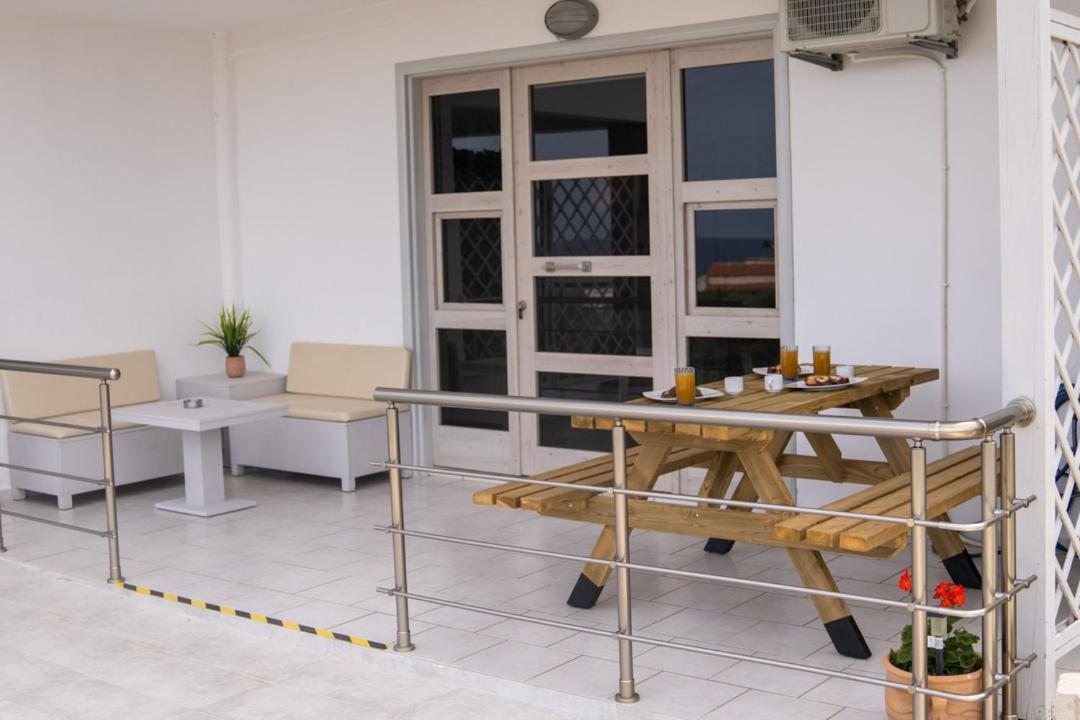 Ben'S Homes Nopigia Екстер'єр фото