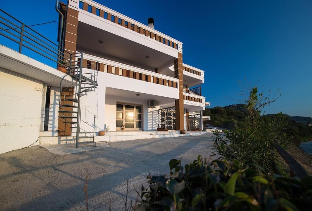 Ben'S Homes Nopigia Екстер'єр фото